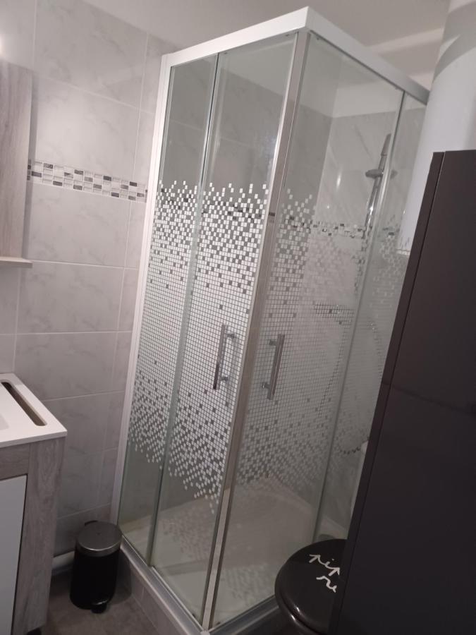 Appart. 500m Plages Des Sablettes Apartment